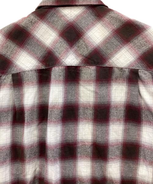 NEIGHBORHOOD（ネイバーフッド）NEIGHBORHOOD (ネイバーフッド) 長袖シャツ ホワイト×パープル サイズ:Mの古着・服飾アイテム