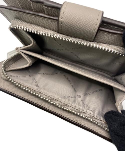 MICHAEL KORS（マイケルコース）MICHAEL KORS (マイケルコース) 財布 グレーの古着・服飾アイテム