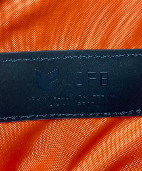 CODE OF BELL（コードオブベル）CODE OF BELL (コードオブベル) 2+1 WAY SHOULDER BAG ブラックの古着・服飾アイテム
