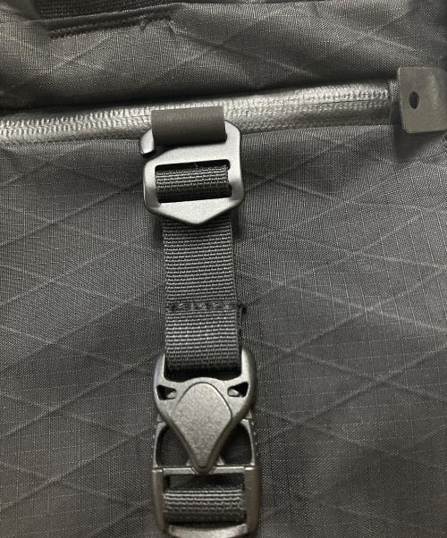 CODE OF BELL（コードオブベル）CODE OF BELL (コードオブベル) 2+1 WAY SHOULDER BAG ブラックの古着・服飾アイテム