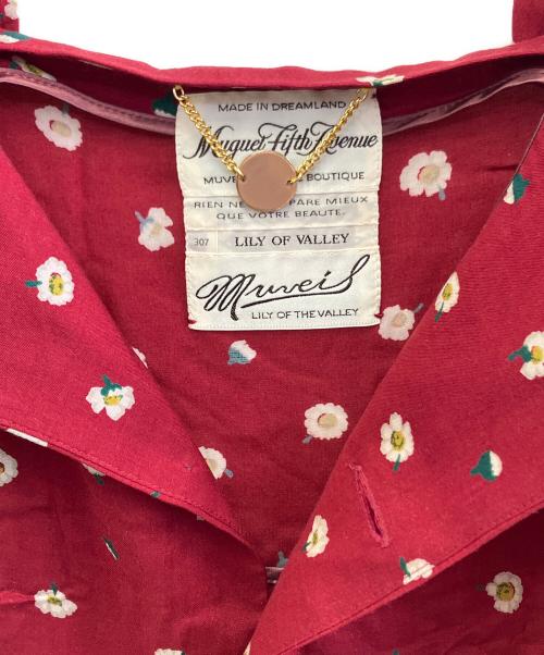 MUVEIL（ミュベール）MUVEIL (ミュベール) ノースリーブ・キャミソールワンピース レッド サイズ:36 未使用品の古着・服飾アイテム