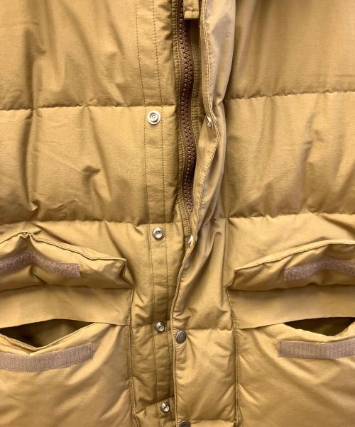 Mt. Rainier Design（マウントレイニアデザイン）Mt. Rainier Design (マウントレイニアデザイン) ダウンジャケット ベージュ サイズ:Lの古着・服飾アイテム