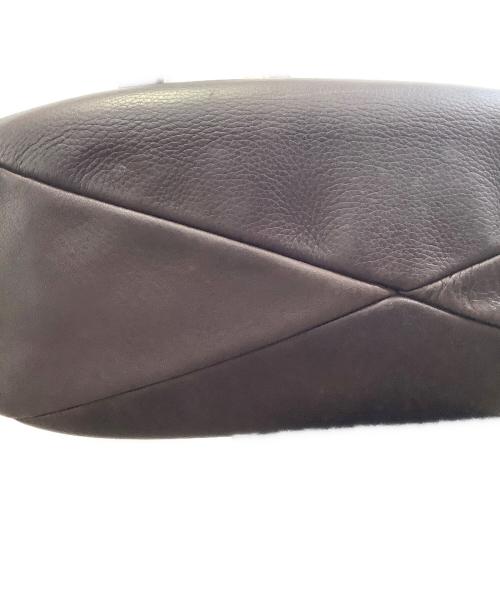 Salvatore Ferragamo（サルヴァトーレ フェラガモ）Salvatore Ferragamo (サルヴァトーレ フェラガモ) ワンショルダーバッグ ダークブラウンの古着・服飾アイテム