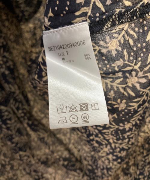 BEARDSLEY（ビアズリー）BEARDSLEY (ビアズリー) 長袖ワンピース ベージュ×ブラック サイズ:F 未使用品の古着・服飾アイテム