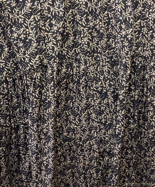 BEARDSLEY（ビアズリー）BEARDSLEY (ビアズリー) 長袖ワンピース ベージュ×ブラック サイズ:F 未使用品の古着・服飾アイテム