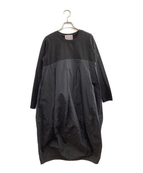 BEARDSLEY（ビアズリー）BEARDSLEY (ビアズリー) 長袖ワンピース ブラック 未使用品の古着・服飾アイテム