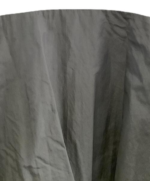 BEARDSLEY（ビアズリー）BEARDSLEY (ビアズリー) 長袖ワンピース ブラック 未使用品の古着・服飾アイテム