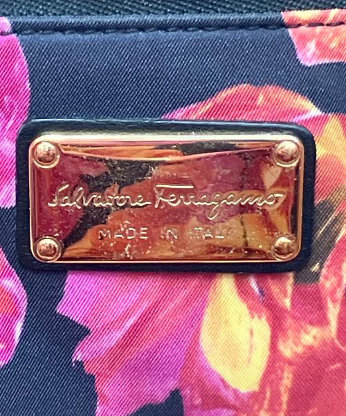 Salvatore Ferragamo（サルヴァトーレ フェラガモ）Salvatore Ferragamo (サルヴァトーレ フェラガモ) トートバッグ ブラックの古着・服飾アイテム