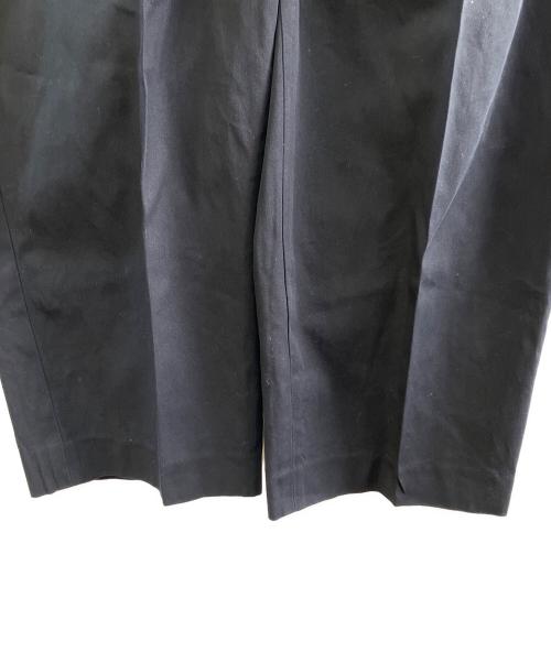 MARKAWARE（マーカウェア）MARKAWARE (マーカウェア) DRY VOILE TWILL COMFORT FIT EASY TROUSERS ブラック サイズ:1の古着・服飾アイテム
