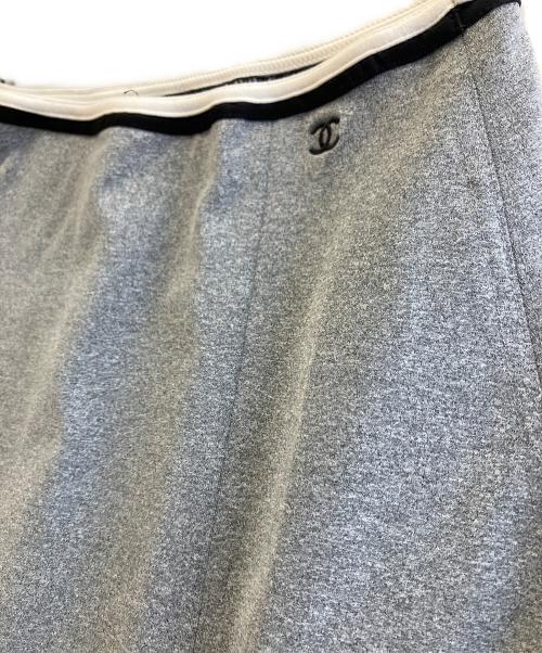 CHANEL（シャネル）CHANEL (シャネル) スカート グレー サイズ:36の古着・服飾アイテム