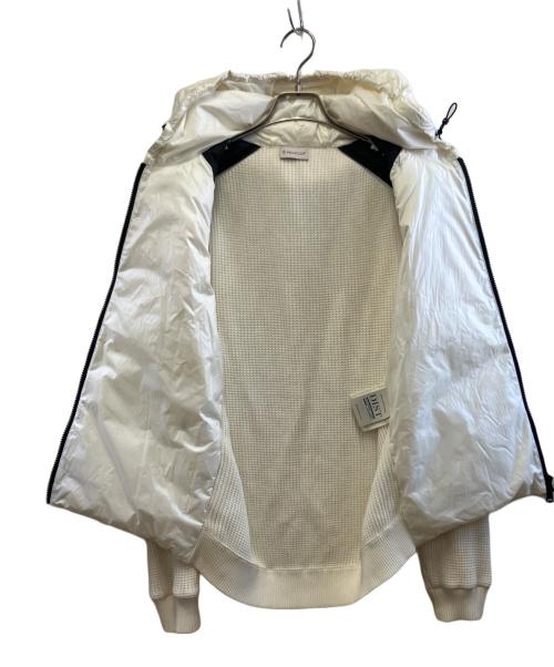 MONCLER（モンクレール）MONCLER (モンクレール) CARDIGAN TRICOT アイボリー サイズ:Mの古着・服飾アイテム