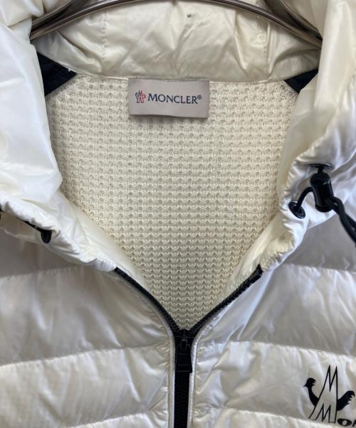 MONCLER（モンクレール）MONCLER (モンクレール) CARDIGAN TRICOT アイボリー サイズ:Mの古着・服飾アイテム