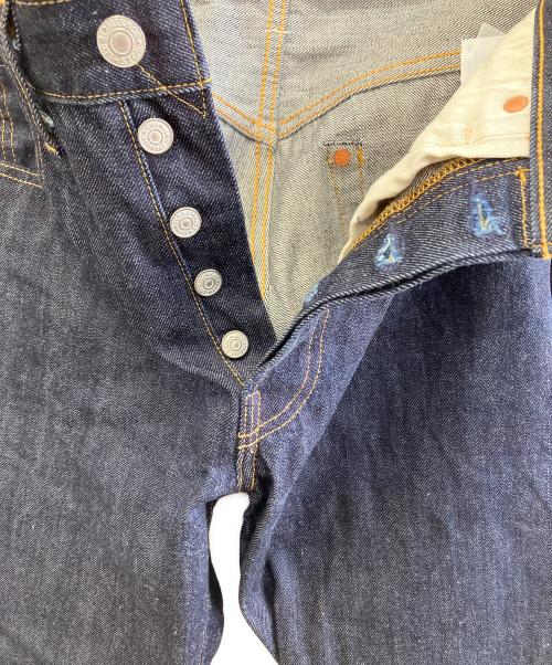 LEVI'S（リーバイス）LEVI'S (リーバイス) デニムパンツ インディゴ サイズ:W32 L34の古着・服飾アイテム