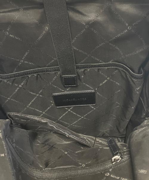 MICHAEL KORS（マイケル・コース）MICHAEL KORS (マイケル・コース) バックパック ブラックの古着・服飾アイテム