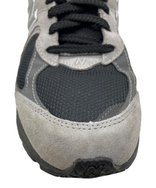 NEW BALANCE（ニューバランス）NEW BALANCE (ニューバランス) ローカットスニーカー グレー×ブラック サイズ:26.5の古着・服飾アイテム