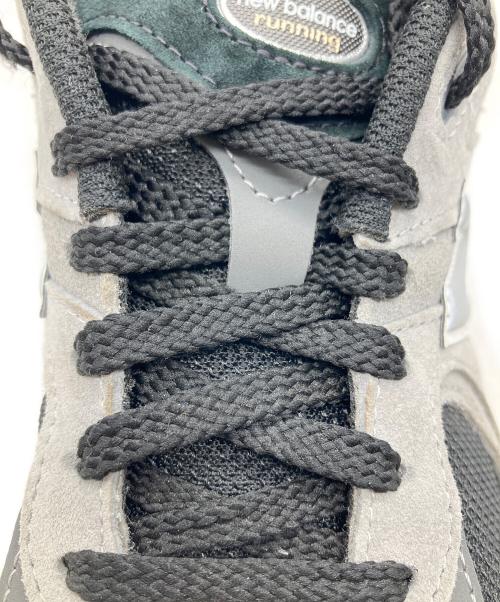 NEW BALANCE（ニューバランス）NEW BALANCE (ニューバランス) ローカットスニーカー グレー×ブラック サイズ:26.5の古着・服飾アイテム