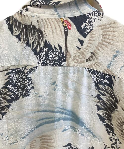 Sun Surf（サンサーフ）Sun Surf (サンサーフ) 半袖シャツ ホワイト サイズ:Mの古着・服飾アイテム