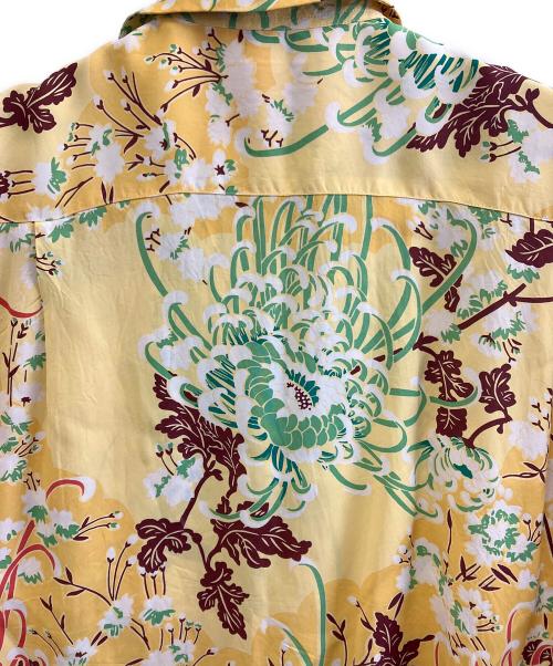 Sun Surf（サンサーフ）Sun Surf (サンサーフ) 半袖シャツ イエロー サイズ:Lの古着・服飾アイテム