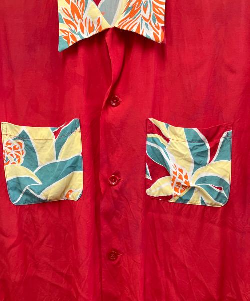 Sun Surf（サンサーフ）Sun Surf (サンサーフ) 半袖シャツ レッド サイズ:Lの古着・服飾アイテム