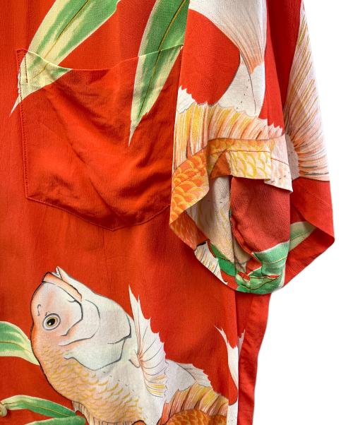 Sun Surf（サンサーフ）Sun Surf (サンサーフ) 半袖シャツ レッド サイズ:Mの古着・服飾アイテム