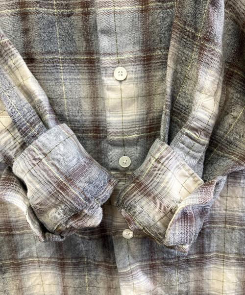 AURALEE（オーラリー）AURALEE (オーラリー) SUPER LIGHT WOOL CHECK SHIRT ベージュ×グレー サイズ:3の古着・服飾アイテム