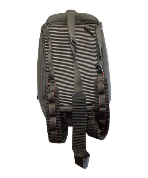 UNDER ARMOUR（アンダーアーマー）UNDER ARMOUR (アンダーアーマー) UAノーウェイバックパック ダッフル ブラックの古着・服飾アイテム