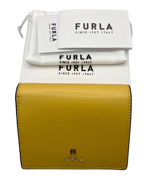 FURLA（フルラ）FURLA (フルラ) 2つ折り財布 イエローの古着・服飾アイテム