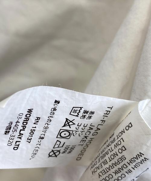 PALACE（パレス）PALACE (パレス) フーデッドジャケット ホワイト サイズ:Mの古着・服飾アイテム