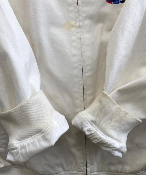 PALACE（パレス）PALACE (パレス) フーデッドジャケット ホワイト サイズ:Mの古着・服飾アイテム