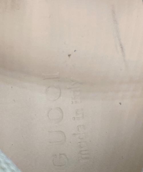 GUCCI（グッチ）GUCCI (グッチ) ローカットスニーカー ホワイト サイズ:8 1/2の古着・服飾アイテム