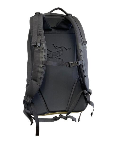 ARC'TERYX（アークテリクス）ARC'TERYX (アークテリクス) リュック ブラック×グリーンの古着・服飾アイテム