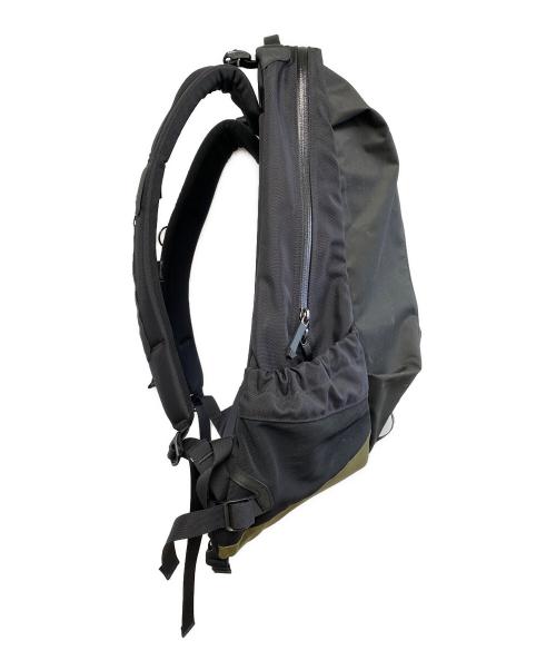 ARC'TERYX（アークテリクス）ARC'TERYX (アークテリクス) リュック ブラック×グリーンの古着・服飾アイテム