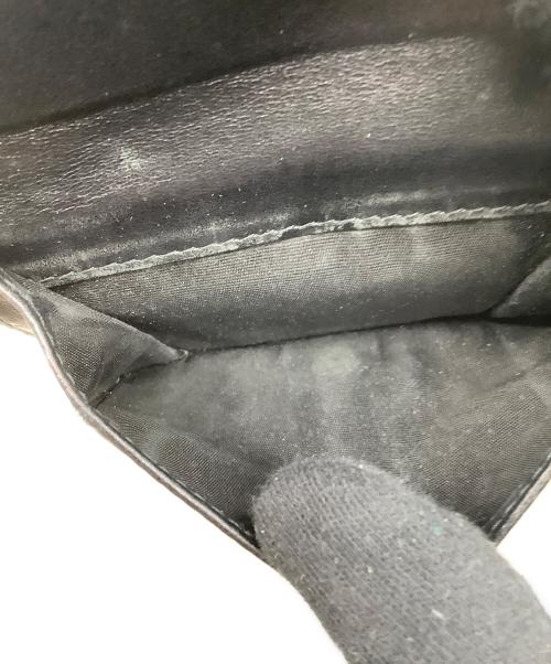 PRADA（プラダ）PRADA (プラダ) 2つ折り財布 ブラックの古着・服飾アイテム