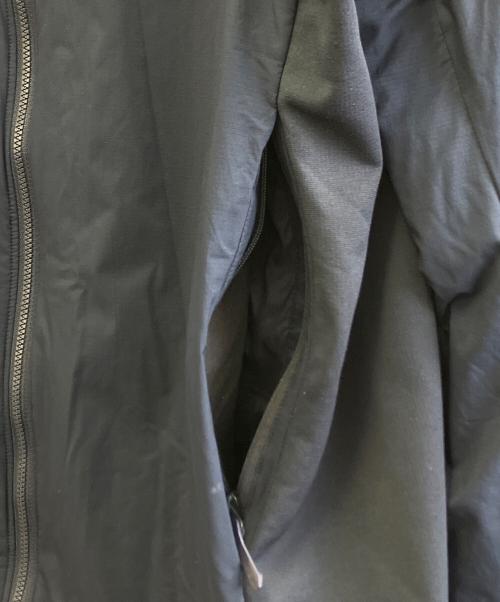 ARC'TERYX（アークテリクス）ARC'TERYX (アークテリクス) ジャケット ネイビー サイズ:Mの古着・服飾アイテム
