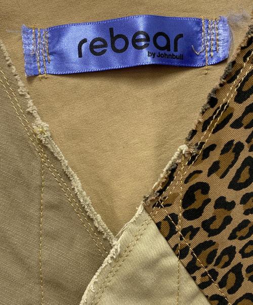 rebear by johnbull（リベアバイジョンブル）rebear by johnbull (リベアバイジョンブル) パッチワークノーカラージャケット ベージュ サイズ:Fの古着・服飾アイテム