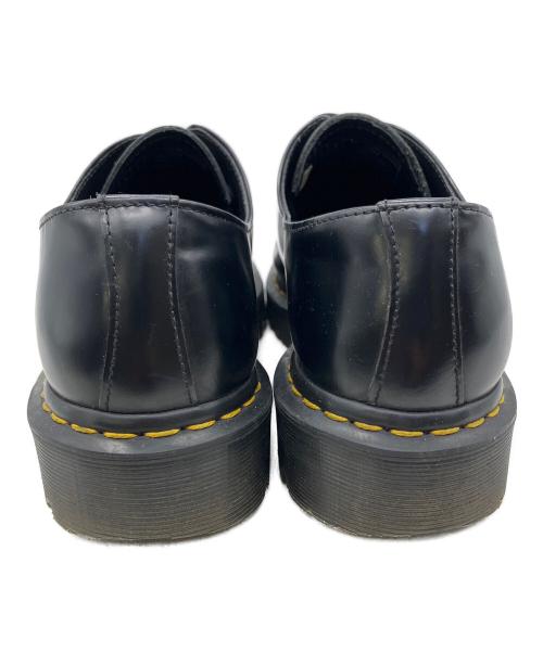Dr.Martens（ドクターマーチン）Dr.Martens (ドクターマーチン) 3ホールシューズ ブラック サイズ:UK7の古着・服飾アイテム