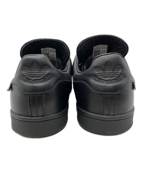 adidas（アディダス）adidas (アディダス) スニーカー ブラック サイズ:28.5の古着・服飾アイテム