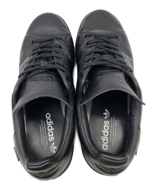 adidas（アディダス）adidas (アディダス) スニーカー ブラック サイズ:28.5の古着・服飾アイテム