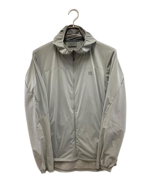 finetrack（ファイントラック）finetrack (ファイントラック) スカイトレイルフーディ グレー サイズ:Mの古着・服飾アイテム