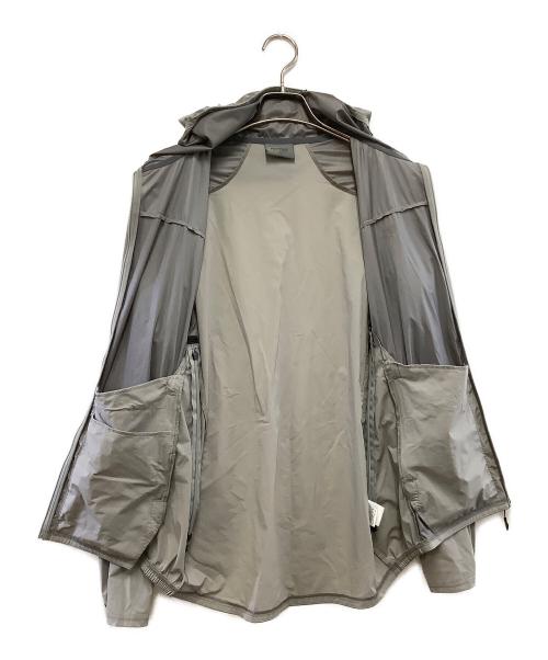 finetrack（ファイントラック）finetrack (ファイントラック) スカイトレイルフーディ グレー サイズ:Mの古着・服飾アイテム