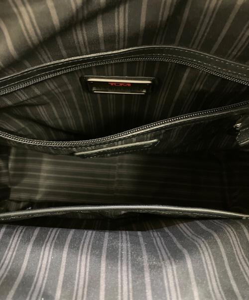 TUMI（トゥミ）TUMI (トゥミ) トートバッグ ブラックの古着・服飾アイテム