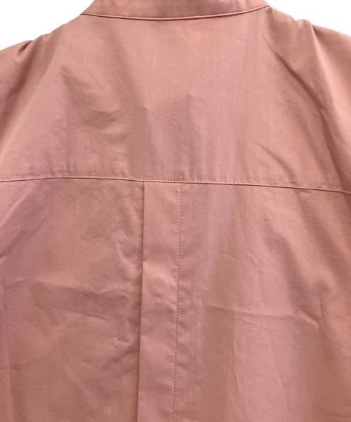 BLUE LABEL CRESTBRIDGE（ブルーレーベルクレストブリッジ）BLUE LABEL CRESTBRIDGE (ブルーレーベルクレストブリッジ) 長袖ワンピース ピンクベージュ サイズ:38 未使用品の古着・服飾アイテム