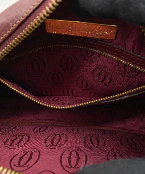 Cartier（カルティエ）Cartier (カルティエ) ショルダーバッグ ボルドーの古着・服飾アイテム