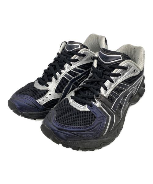 asics（アシックス）asics (アシックス) atmos (アトモス) スニーカー ブラック×グレー サイズ:28の古着・服飾アイテム