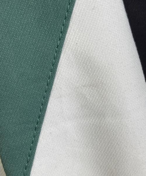 Champion（チャンピオン）Champion (チャンピオン) フーデッドジャケット グリーン サイズ:XL 未使用品の古着・服飾アイテム