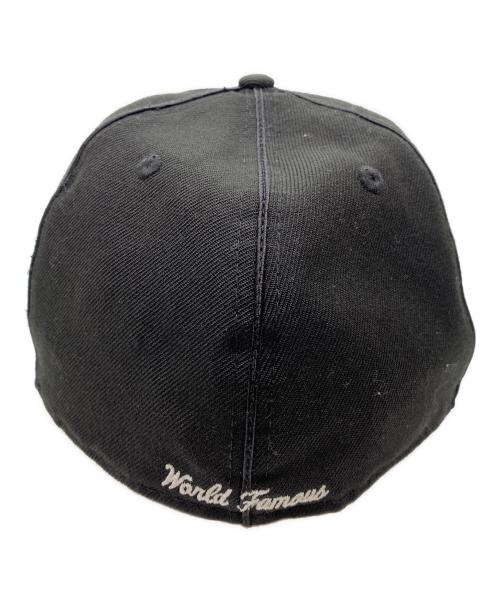 New Era（ニューエラ）New Era (ニューエラ) Supreme (シュプリーム) キャップ ブラック×グリーン サイズ:7 3/8(58.7㎝)の古着・服飾アイテム