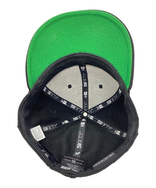New Era（ニューエラ）New Era (ニューエラ) Supreme (シュプリーム) キャップ ブラック×グリーン サイズ:7 3/8(58.7㎝)の古着・服飾アイテム
