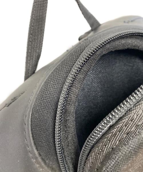 OAKLEY（オークリー）OAKLEY (オークリー) リュック ブラックの古着・服飾アイテム
