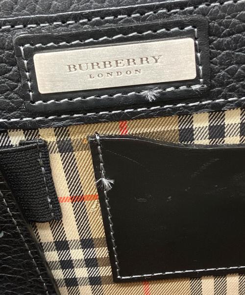 BURBERRY LONDON（バーバリーロンドン）BURBERRY LONDON (バーバリーロンドン) クラッチバッグ ブラックの古着・服飾アイテム
