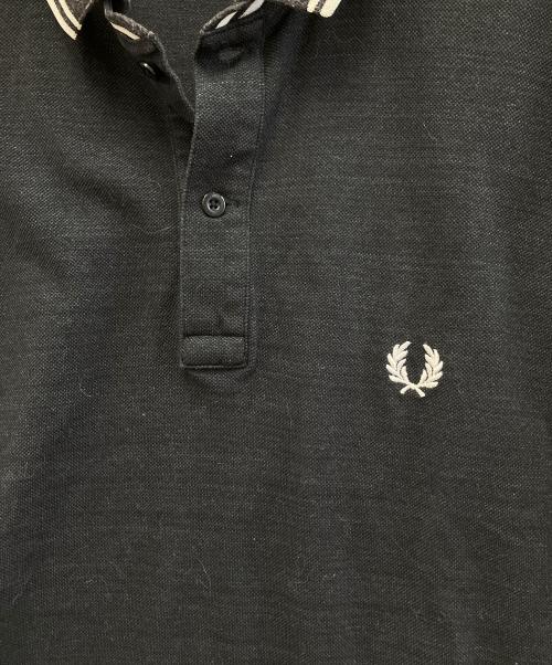 FRED PERRY（フレッドペリー）FRED PERRY (フレッドペリー) ポロシャツ ブラック サイズ:LーFPの古着・服飾アイテム